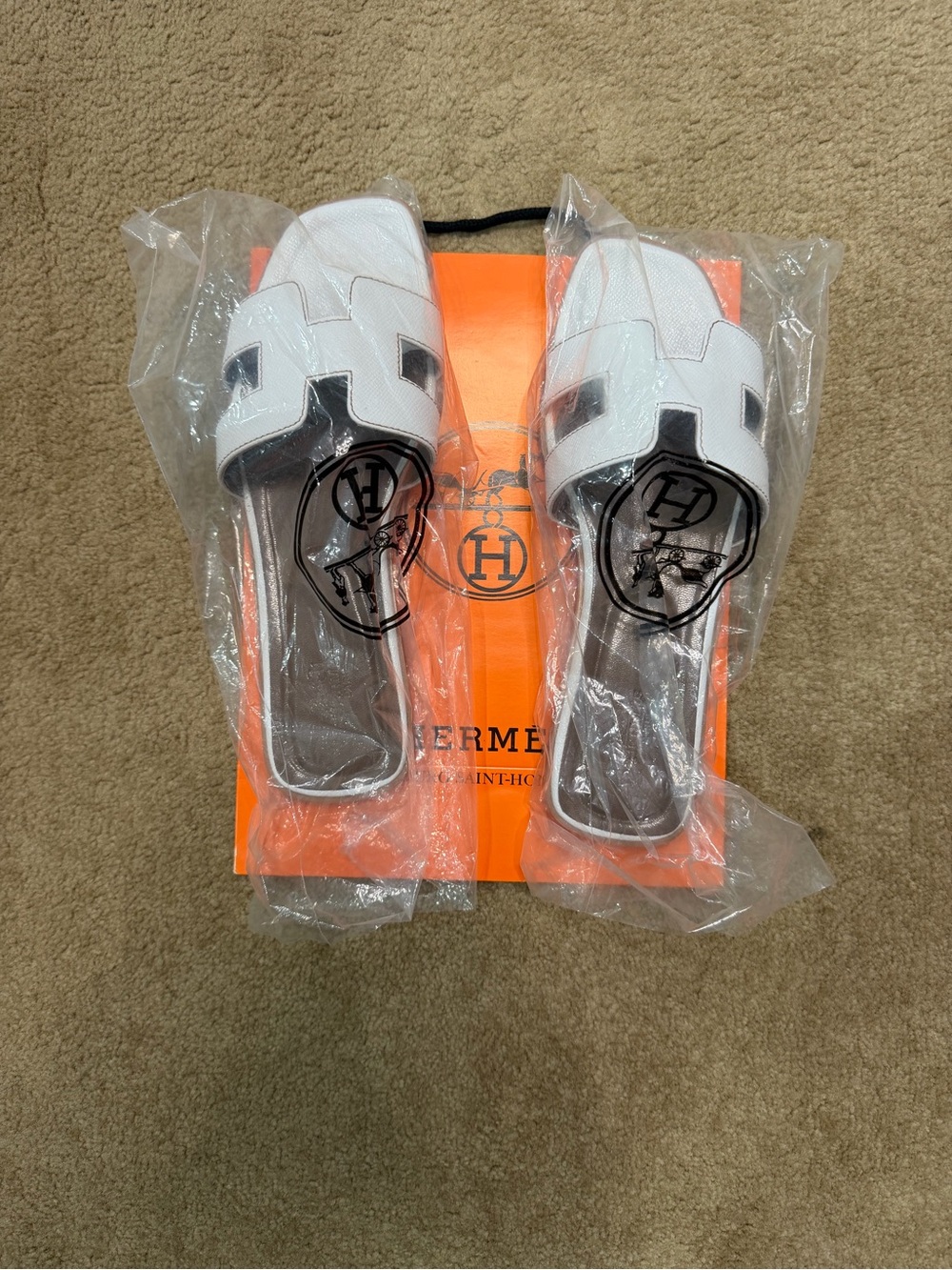 Hermes White Leather H-Cut Slide Sandals
